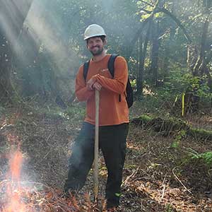 Alex-Cunha Alex Cunha in Forest with Fire